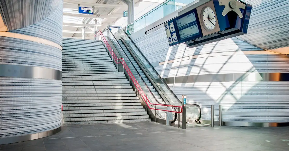 Centraal Station Almere: Informatie en OV-verbindingen